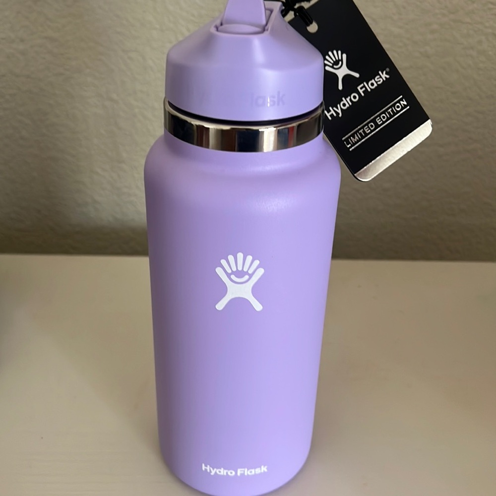 NWT Limited Edition Hydro Flask 32oz Wide Mouth with Straw Lid Thistle